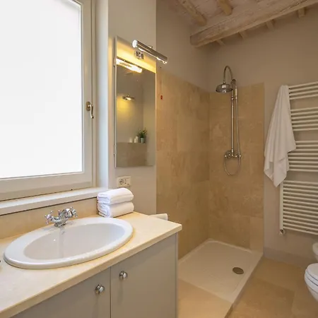 Chic Tuscan With Steam Casa vacanze Cortona